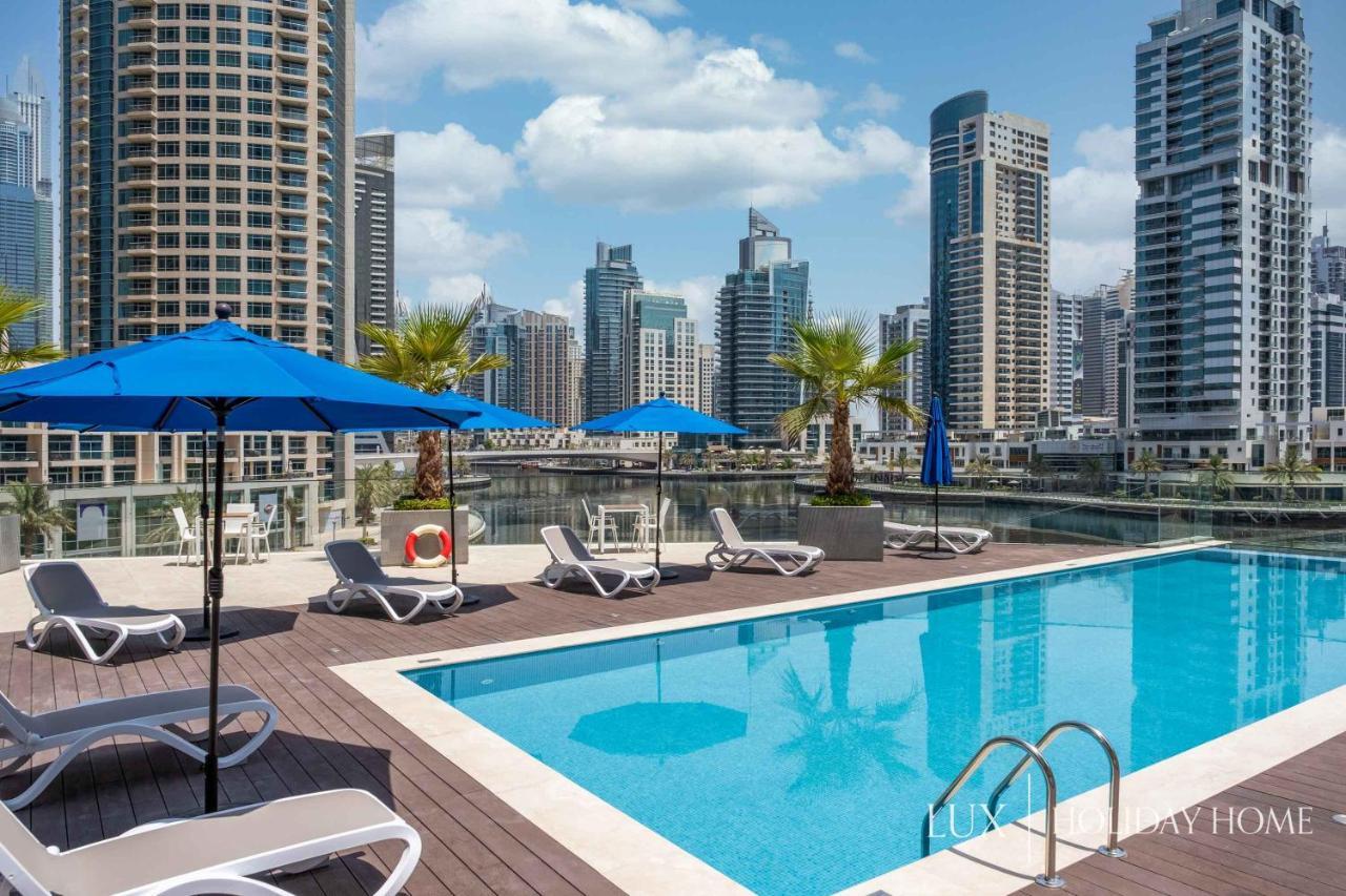 Lux - Contemporary With Full Marina View Apartment *
