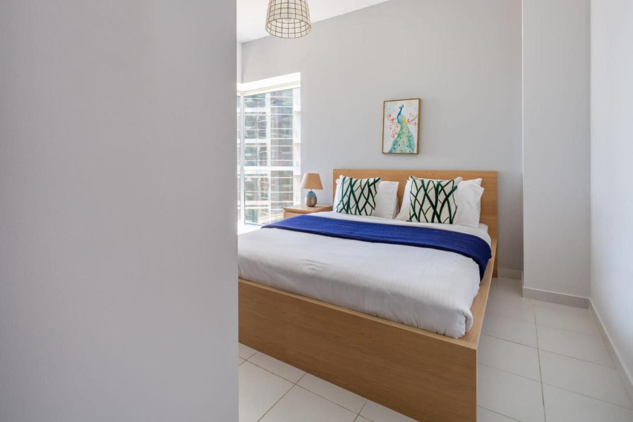 Apartment Frank Porter - Marina Tower Dubai
