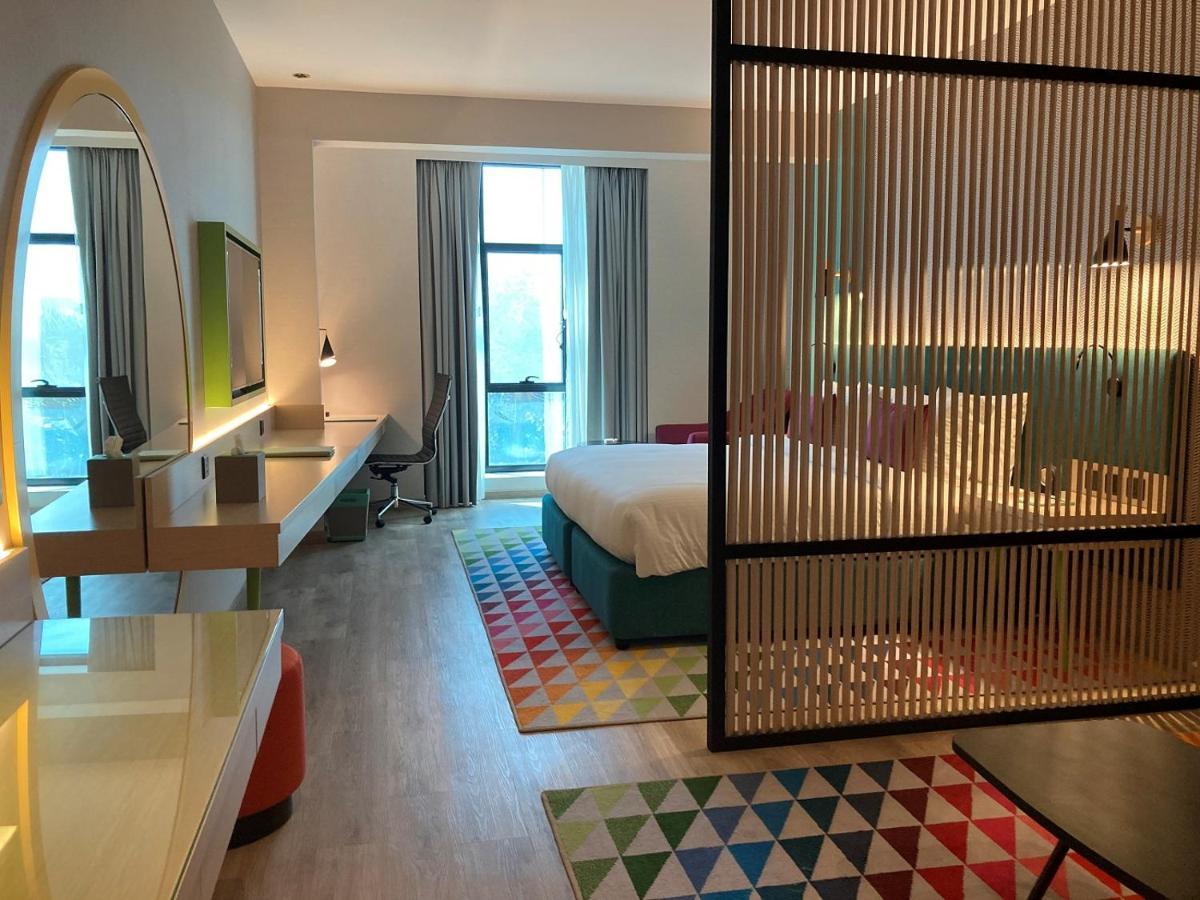 La Quinta By Wyndham Jumeirah Dubai