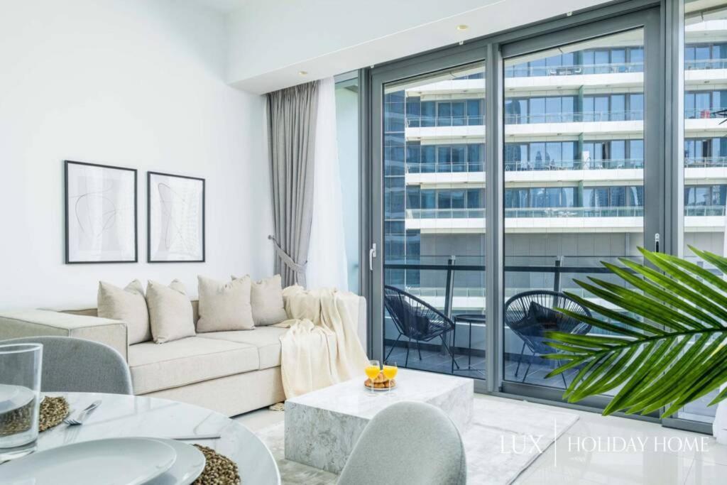 Lux - Spectacular Marina Waterfront 2 * Dubai