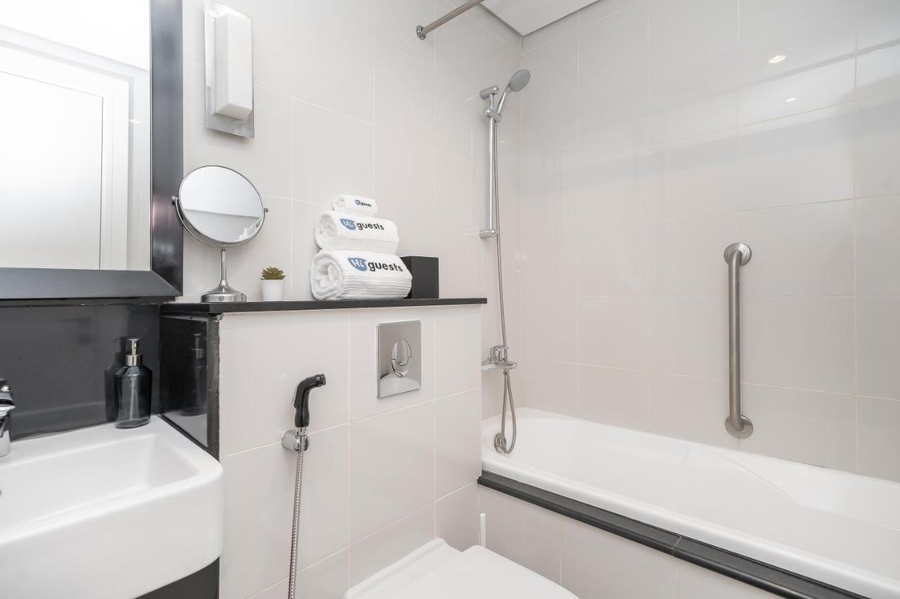 Higuests - Cozy Studio With Balcony In Business Bay Apartment Dubai