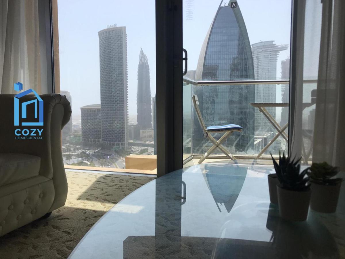Apartment The Address Mall Burj Khalifa View 3