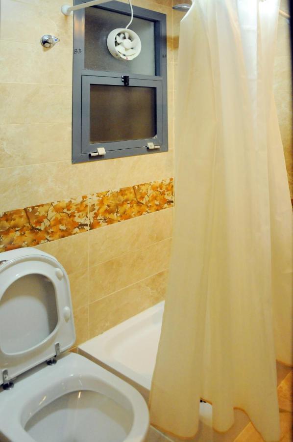 Tvs * Dubai