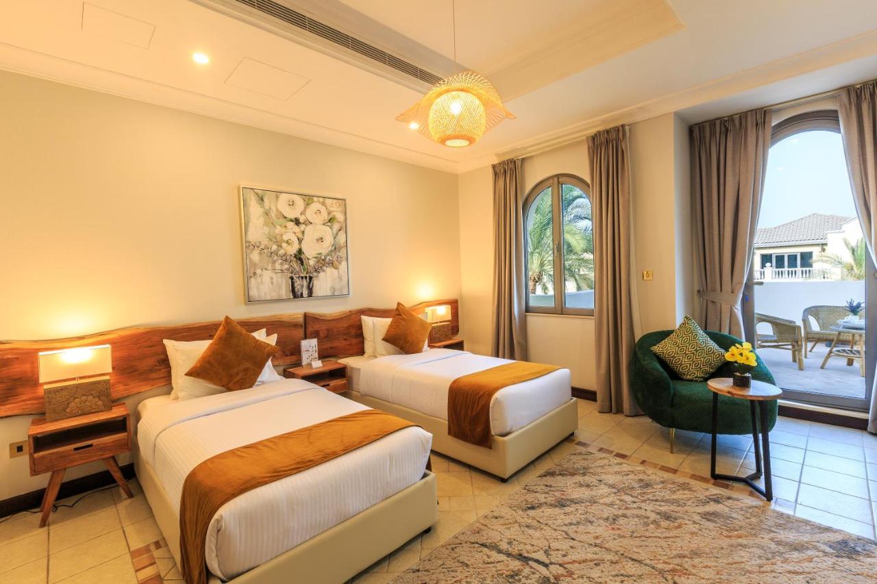 The S - Stunning 5 Bedrooms At The Palm Jumeirah With Private Beach And Pool Dubai