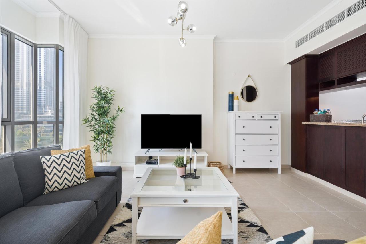 Apartment Stylish With Partial Burj Khalifa View Dubai