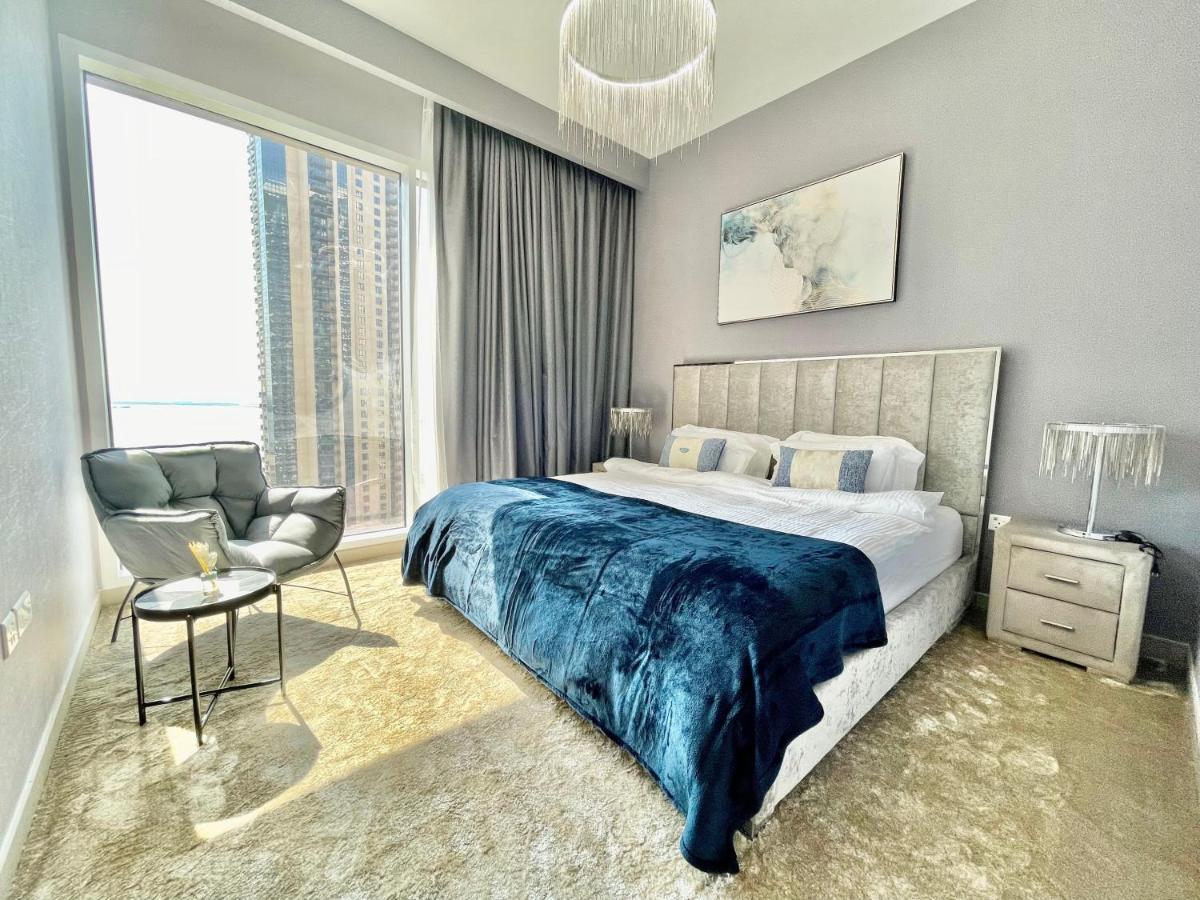 Ultimate Luxury At Creek Horizon Waterfront Dubai