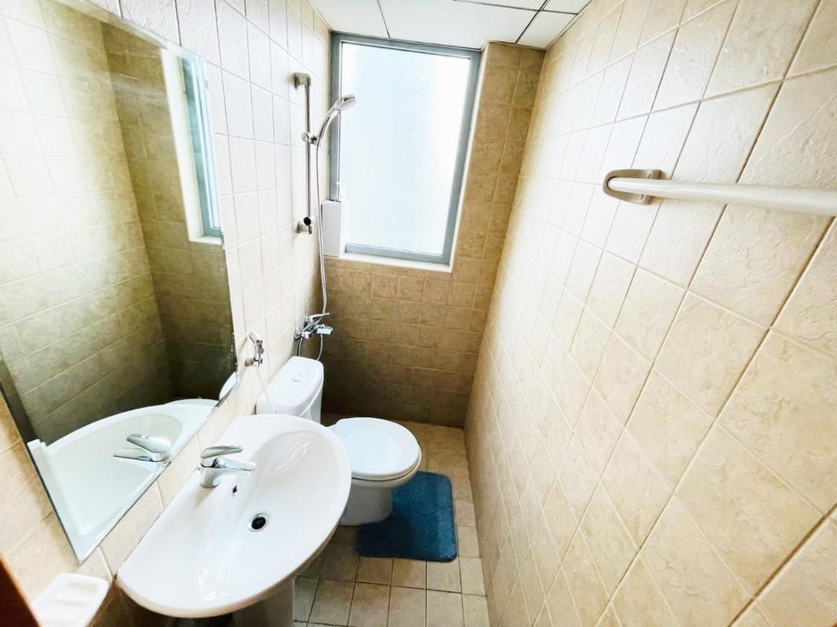 Marina 2 Bedroom Hall With Beautiful View