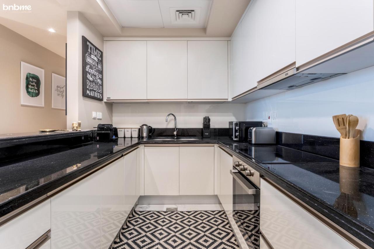Bnbme - Amna Tower Apartment Dubai