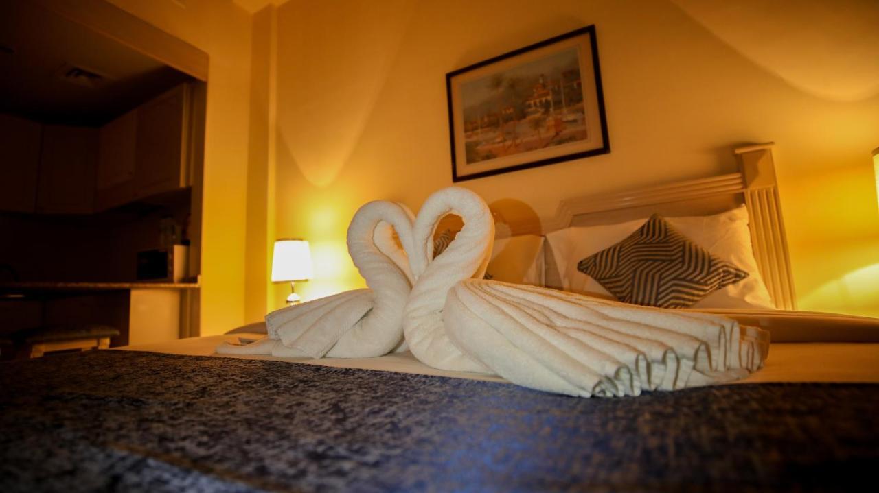 Aparthotel House &