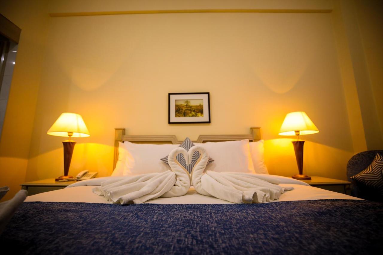 Aparthotel House & 2*