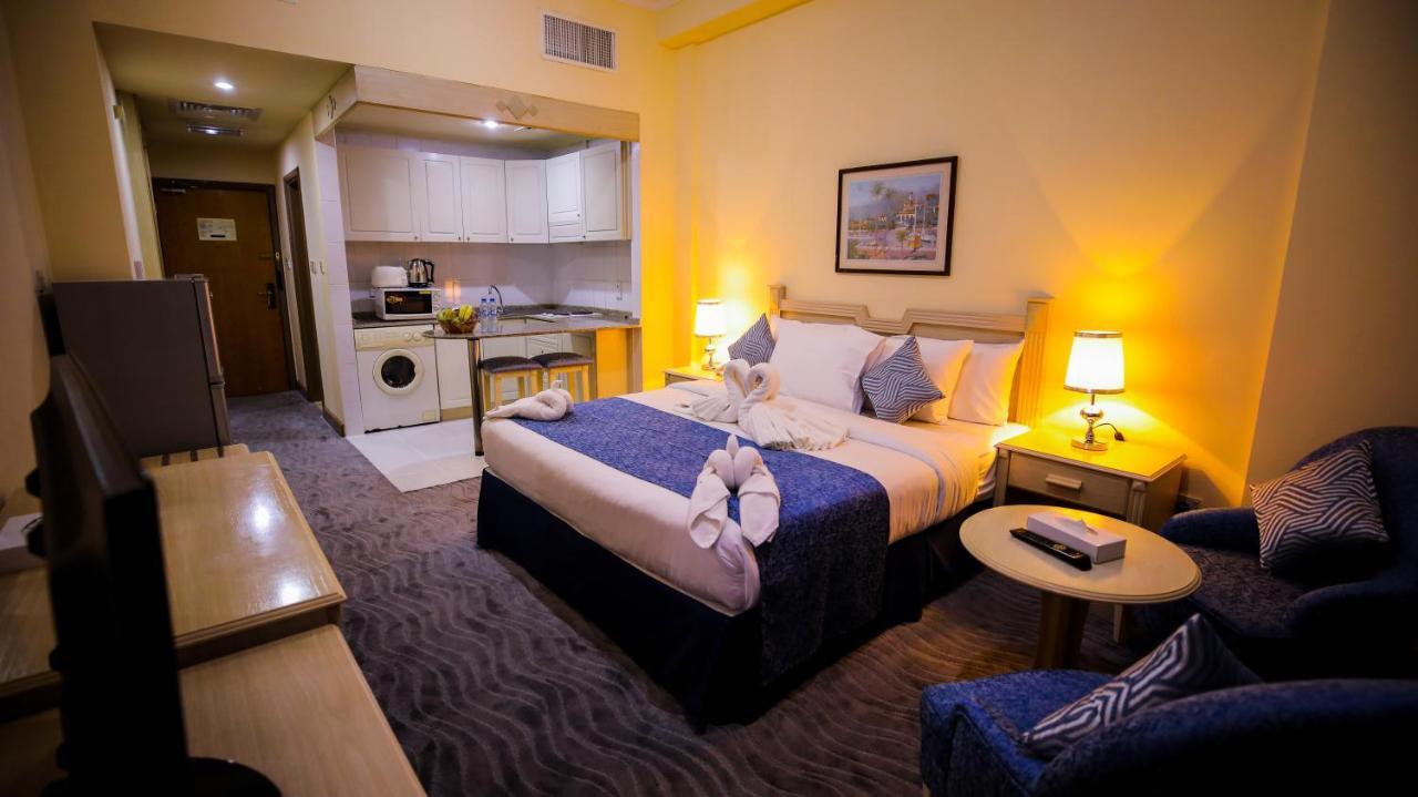 Aparthotel House & 2*
