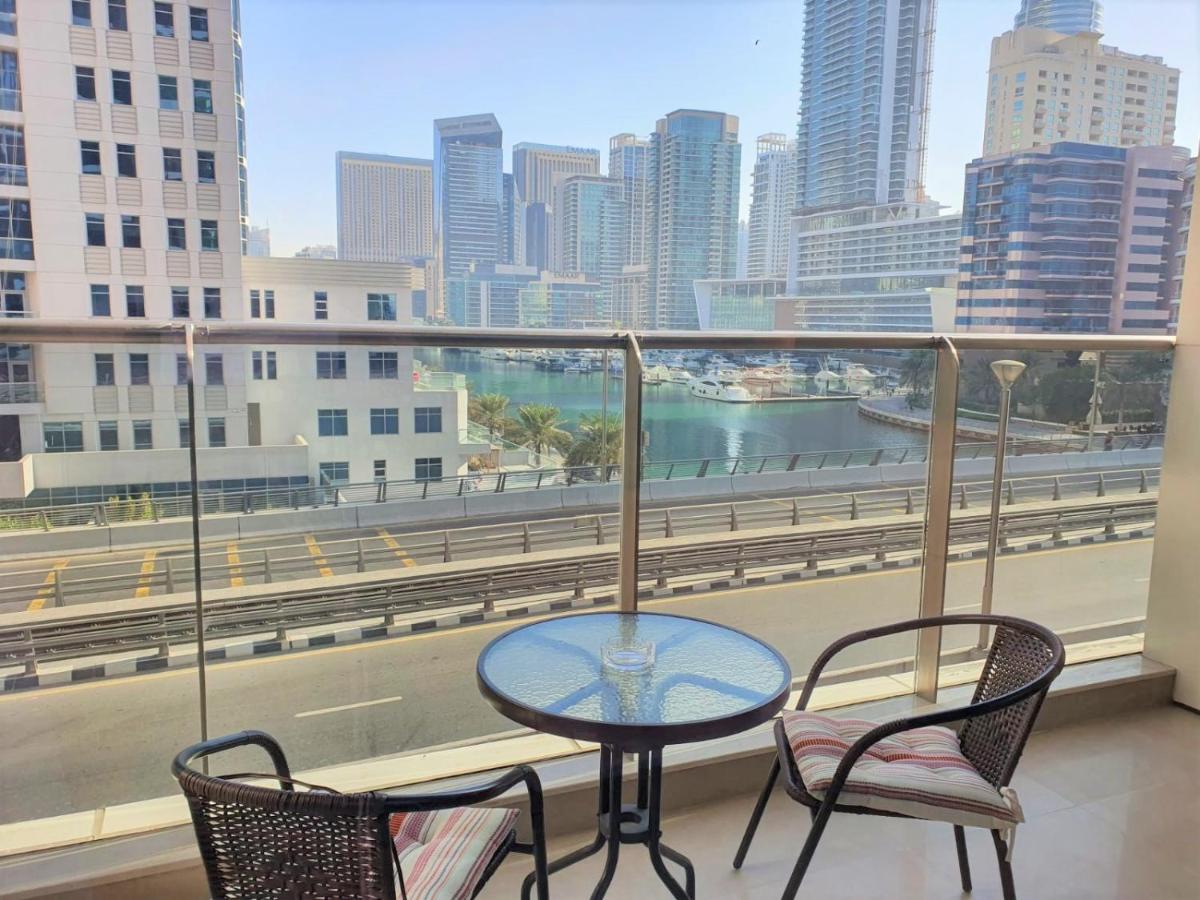 Apartment Luton - Sparkle Towers, Marina 20ab 7 Dubai