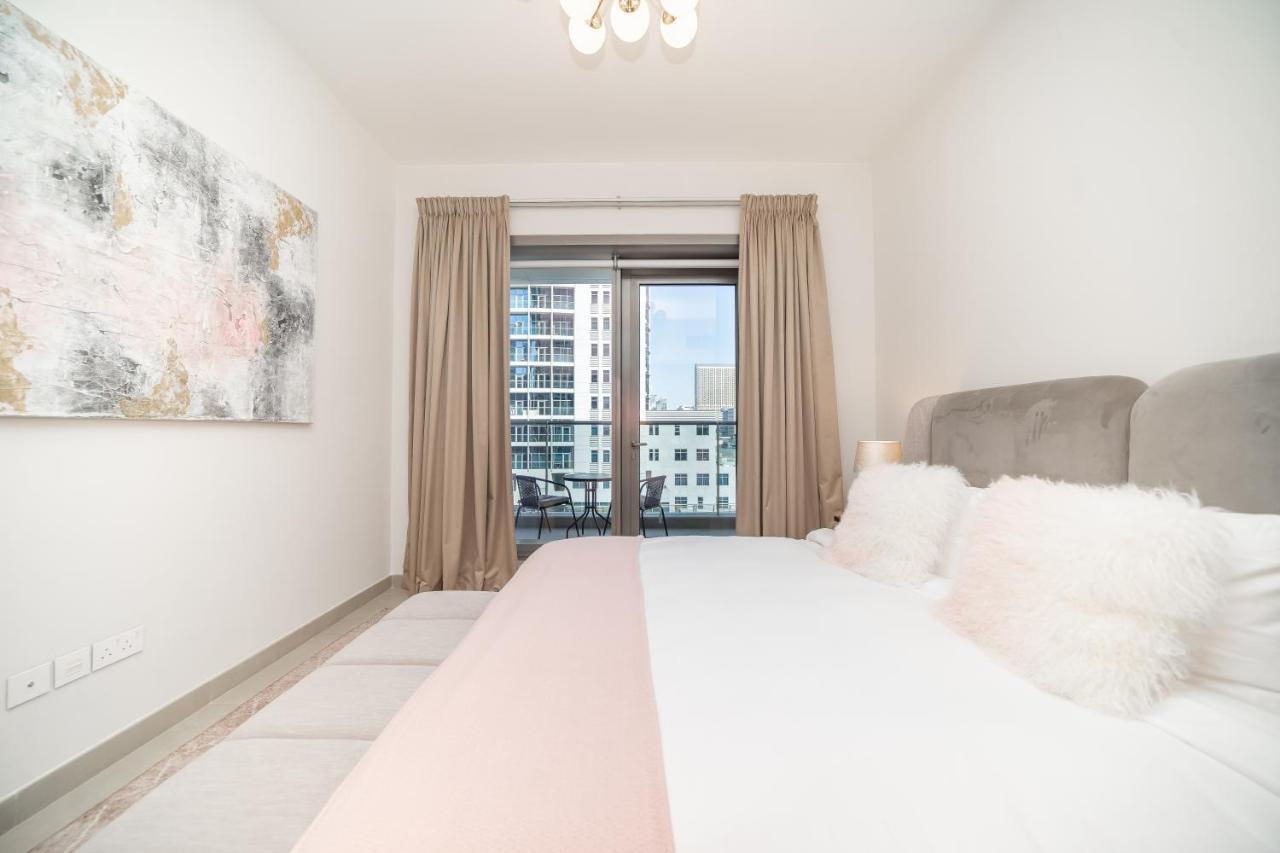 Luton - Sparkle Towers, Marina 20ab 7 Apartment
