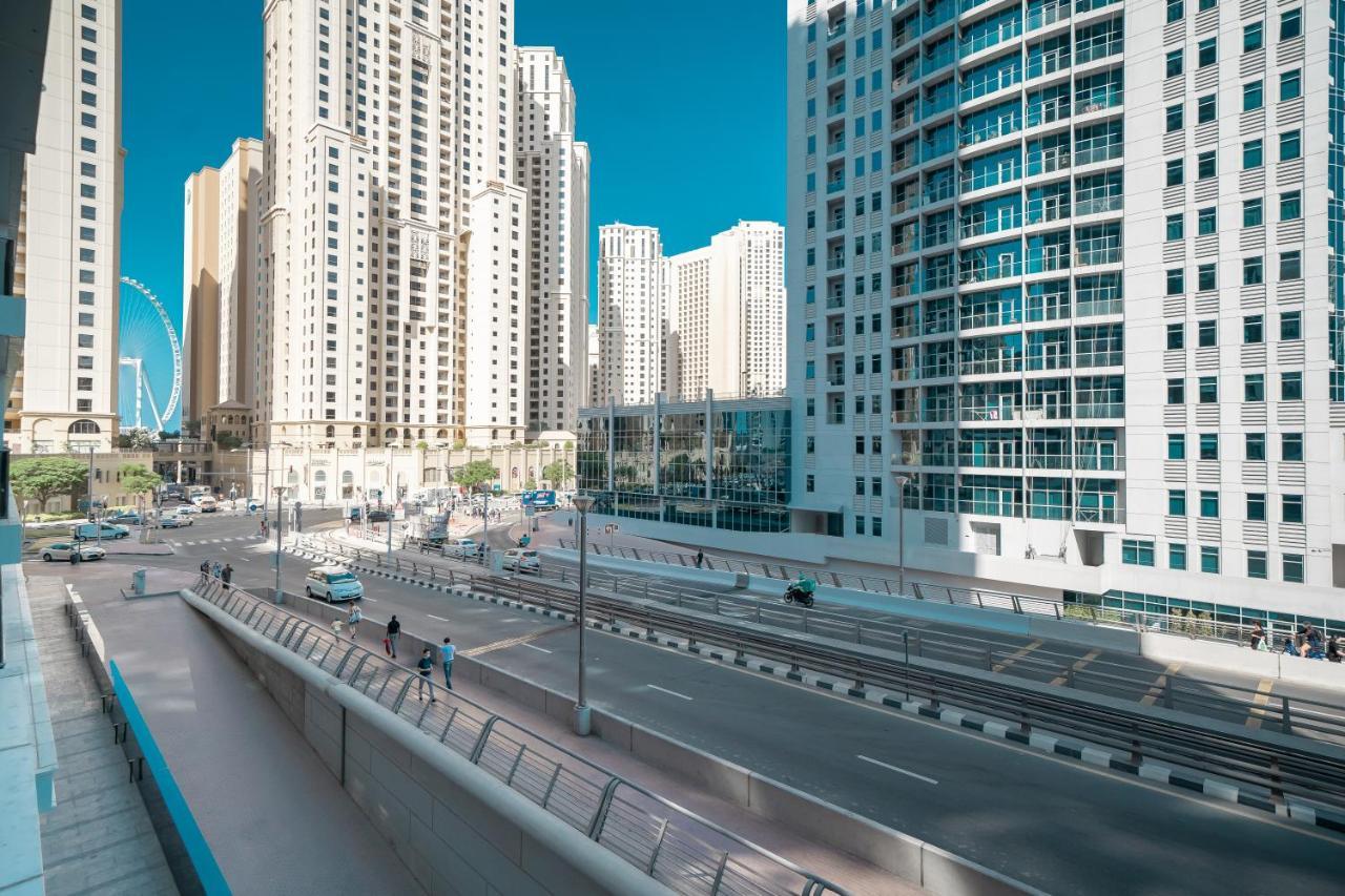 Apartment Luton - Sparkle Towers, Marina 20ab 7 Dubai