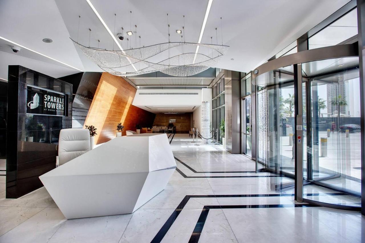 Luton - Sparkle Towers, Marina 20ab 7 Apartment Dubai