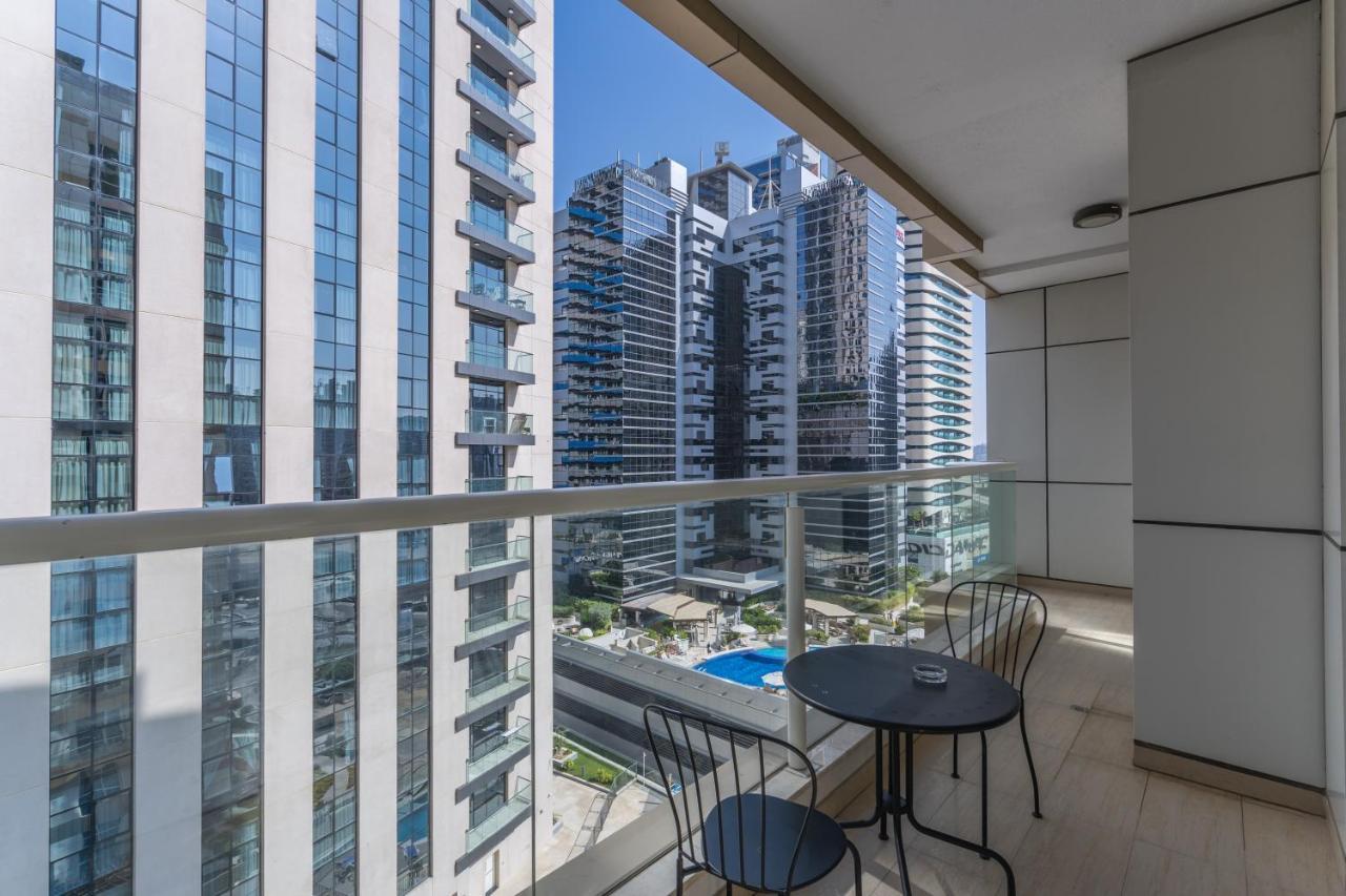 Apartment Higuests - Mon Reve Dubai
