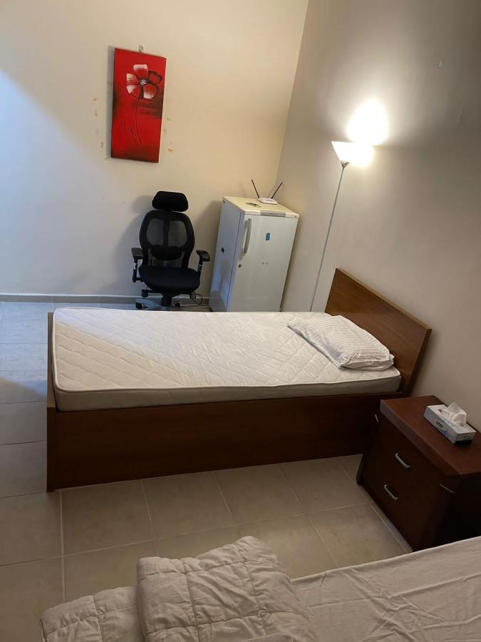 Kaya Hostel *
