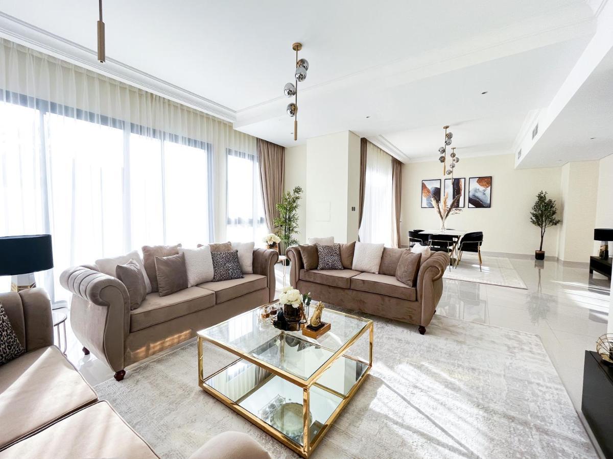 Villa Luxury 6 Bedroom With Private Office & Bbq Area, Unbeatable Amenities *