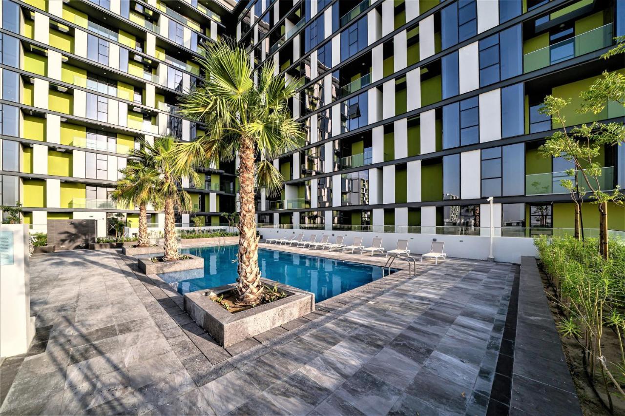 Luxurious Two Bedrooms With Maid Dubai