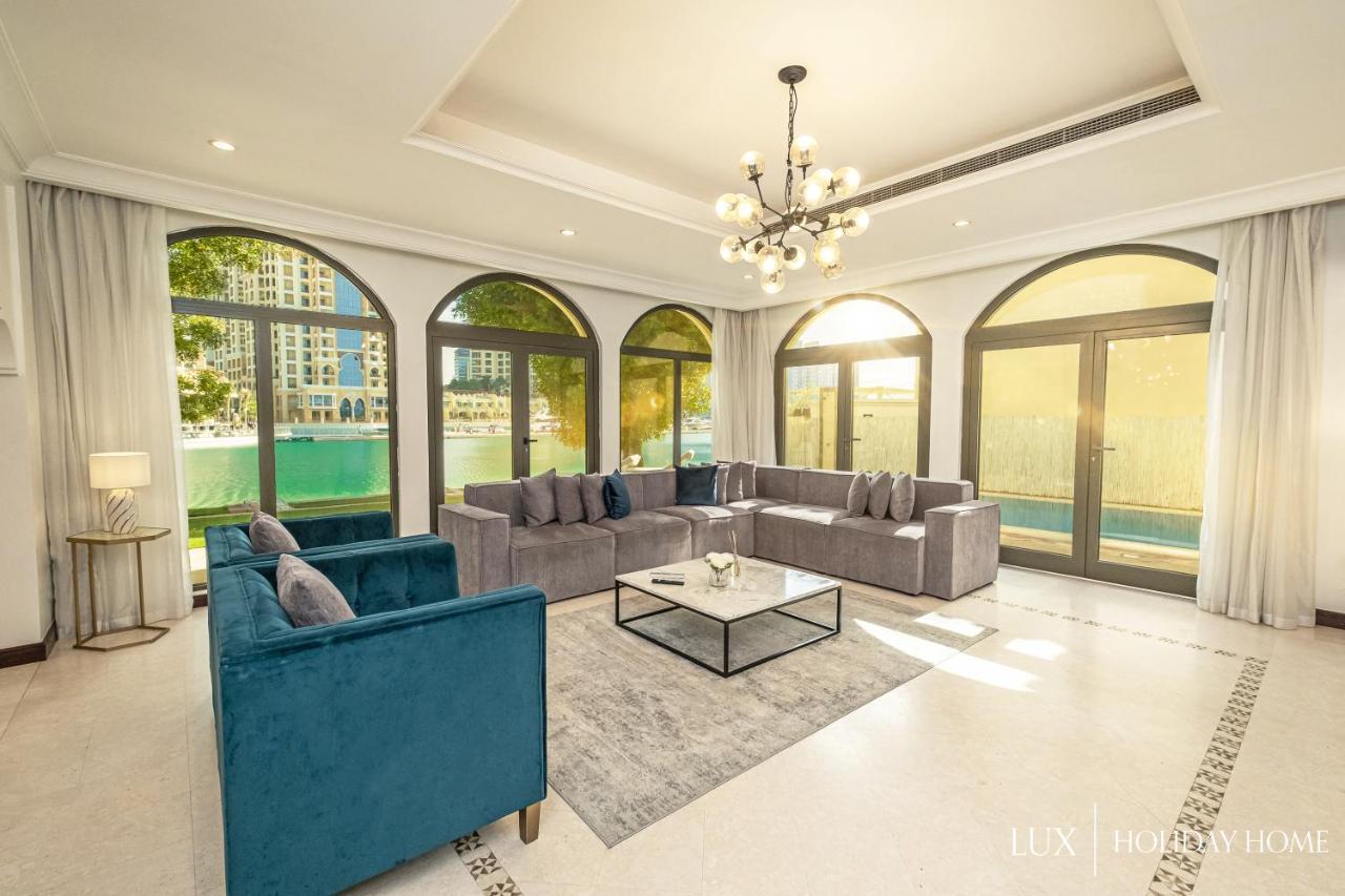 Lux - The Savoy Palm Villa *