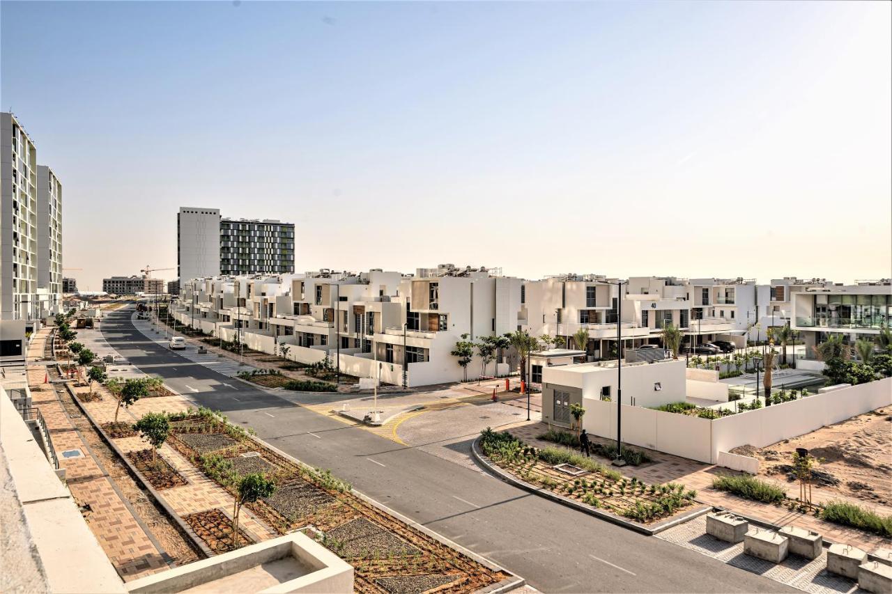 Apartment Luxurious Two Bedrooms With Maid Dubai