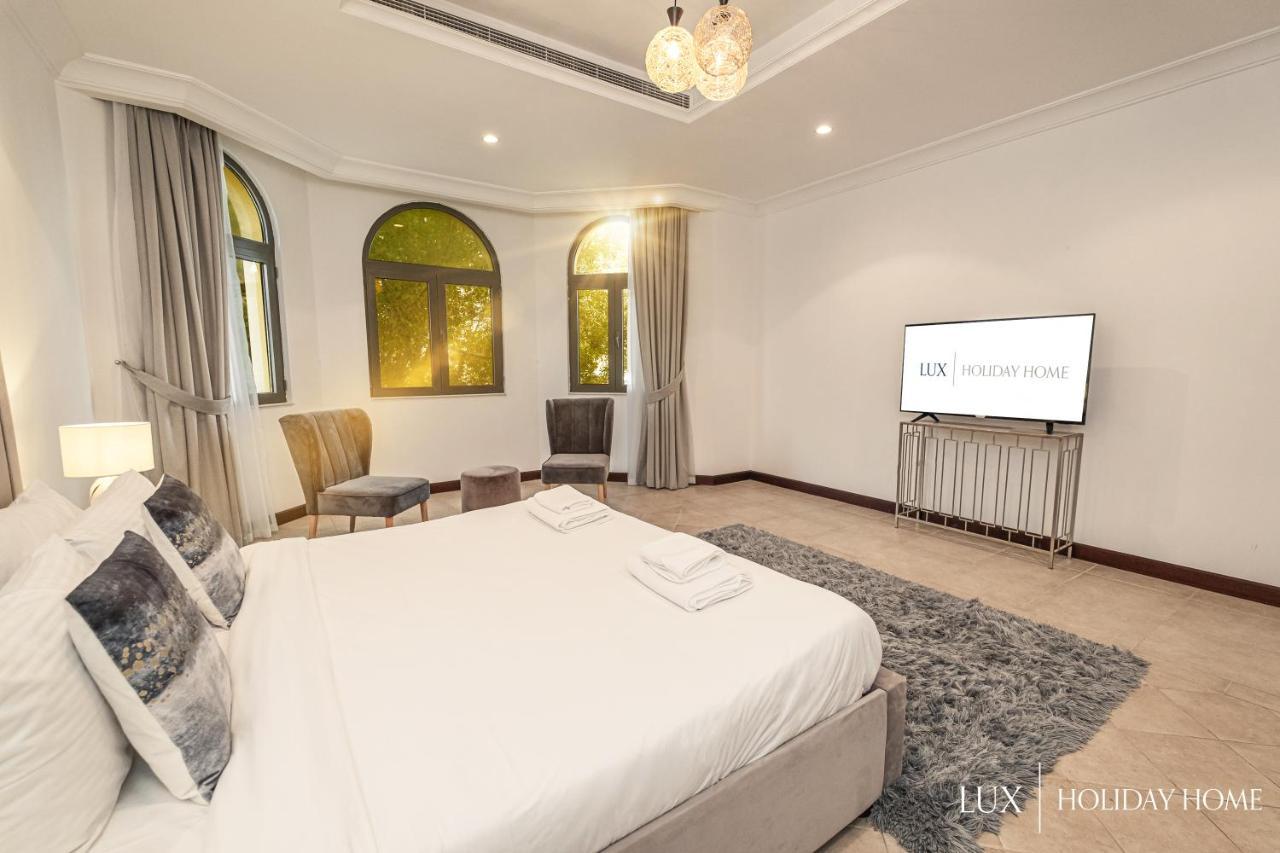 Lux - The Savoy Palm Dubai