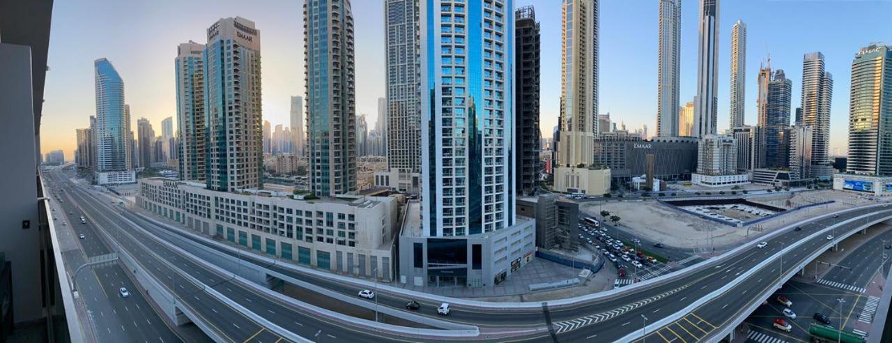 Urban Getaway Downtown Apartment Dubai