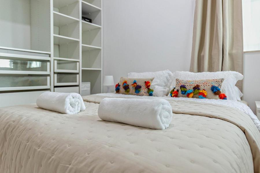 Amazing 2 Bedroom In Marina With Free Parking Apartment *