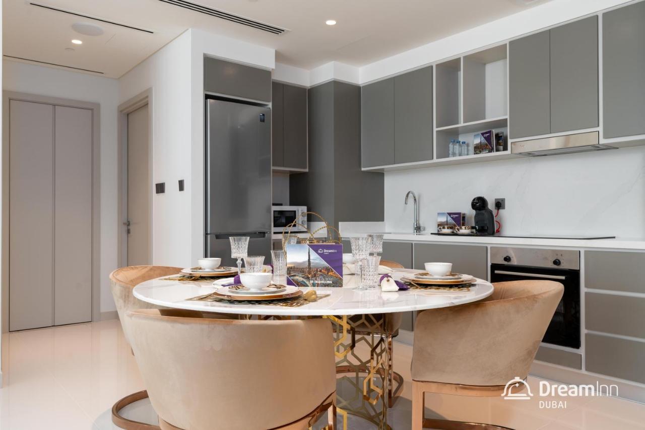 Dream - Sunrise Bay Front *