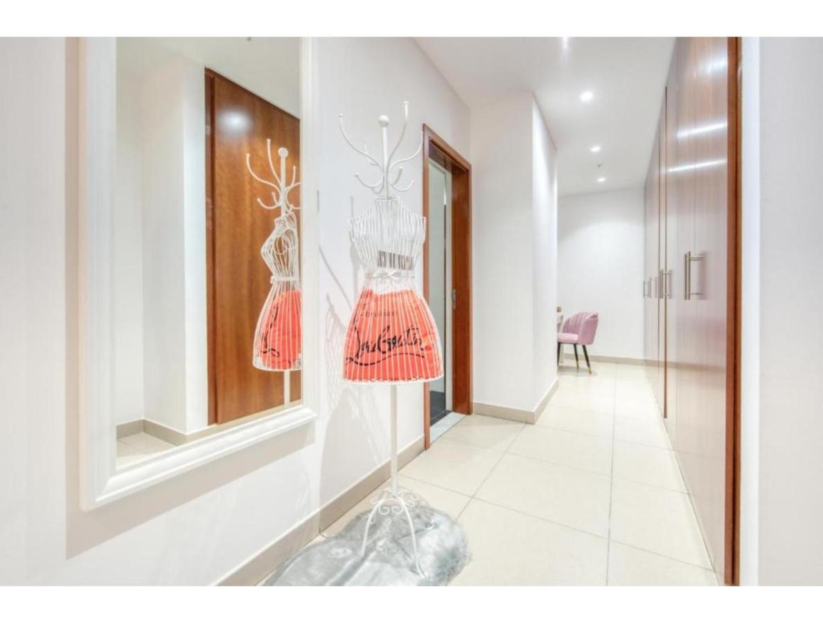 The Penthouse Near Burj Khalifa And Mall Apartment Dubai