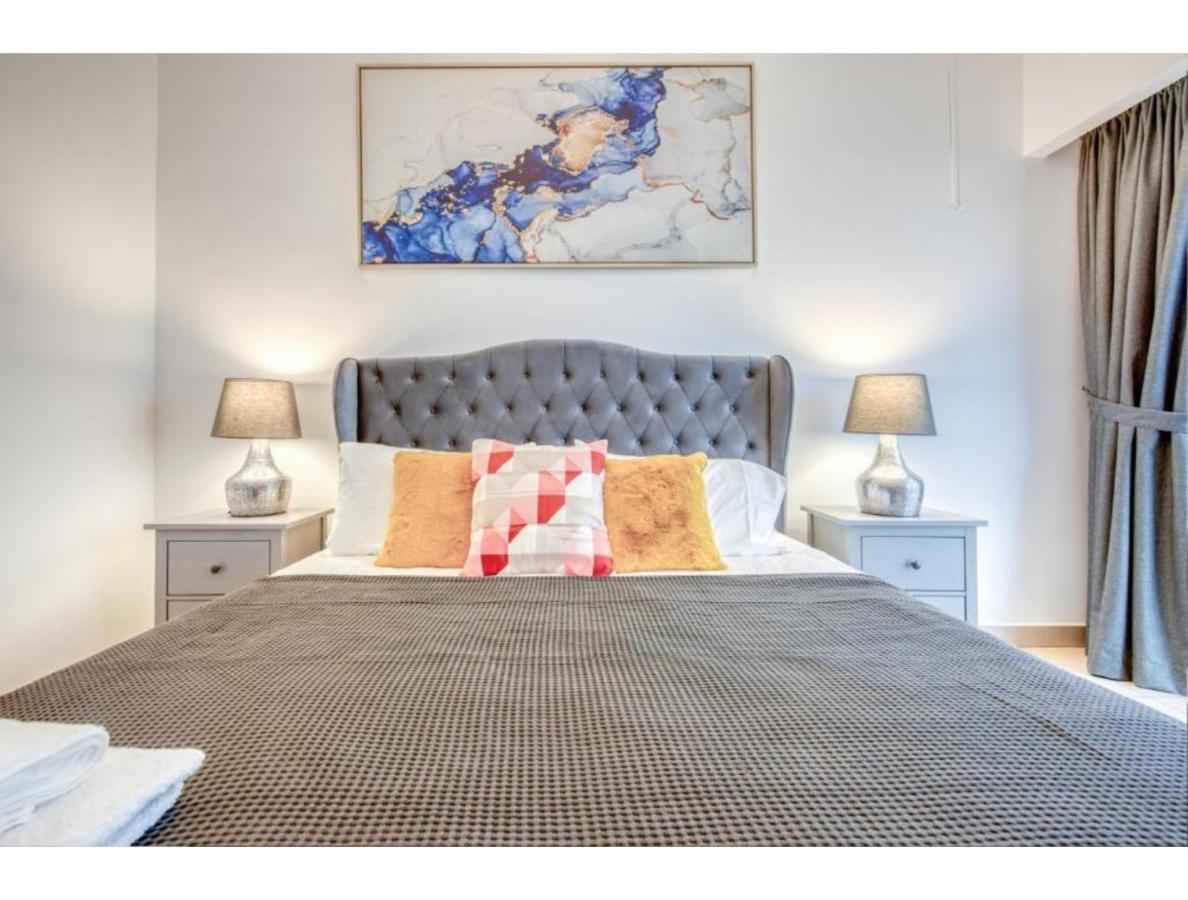 The Penthouse Near Burj Khalifa And Mall Apartment