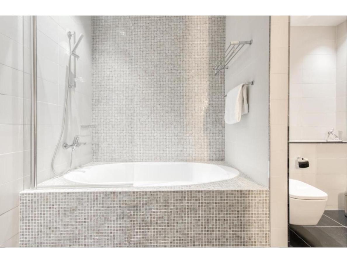 The Penthouse Near Burj Khalifa And Mall Apartment Dubai