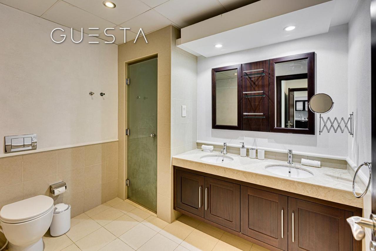 Apartment Mosela Tower By Emaar, The Views And Greens *
