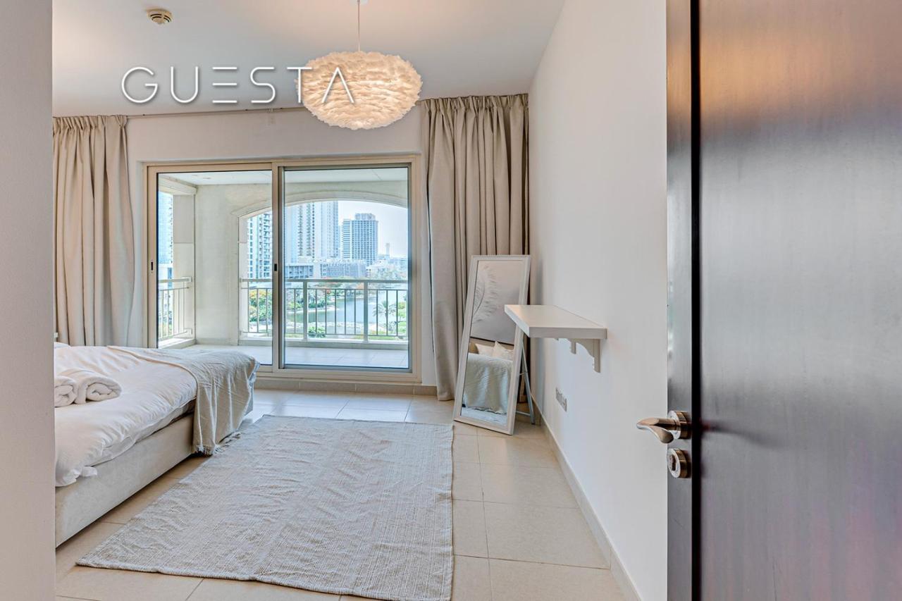 Mosela Tower By Emaar, The Views And Greens *