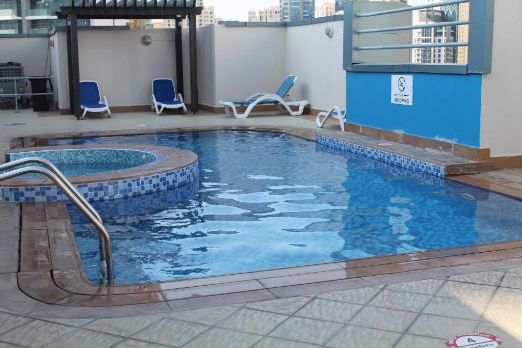 Marina 2 Bedroom Hall With Beautiful View *