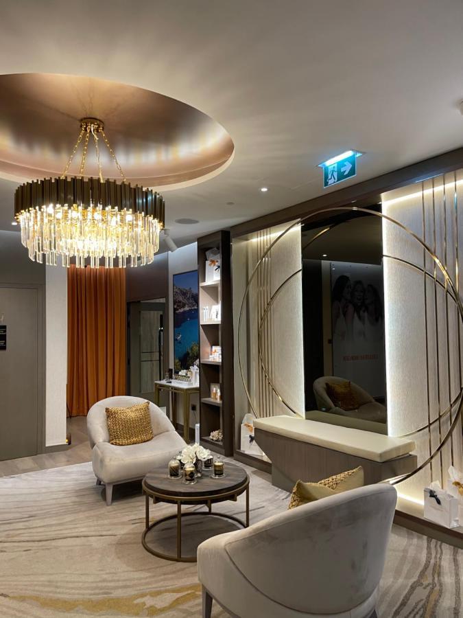 Paramount Midtown Residence: Luxury Sea View Near Burj Khalifa Dubai