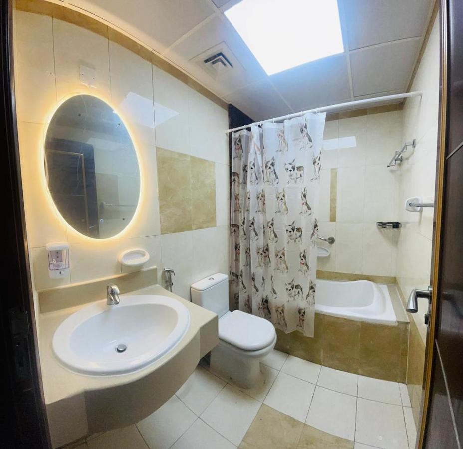 Emerald Mankhool 3 - Al Mankhool Area Apartment Dubai