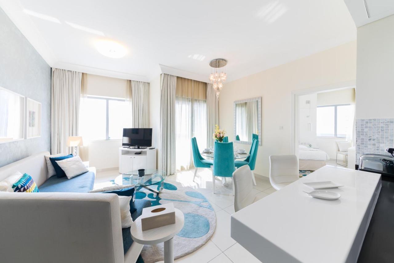 Apartment Maison Privee - Luxury Urban Retreat With Burj Khalifa Views