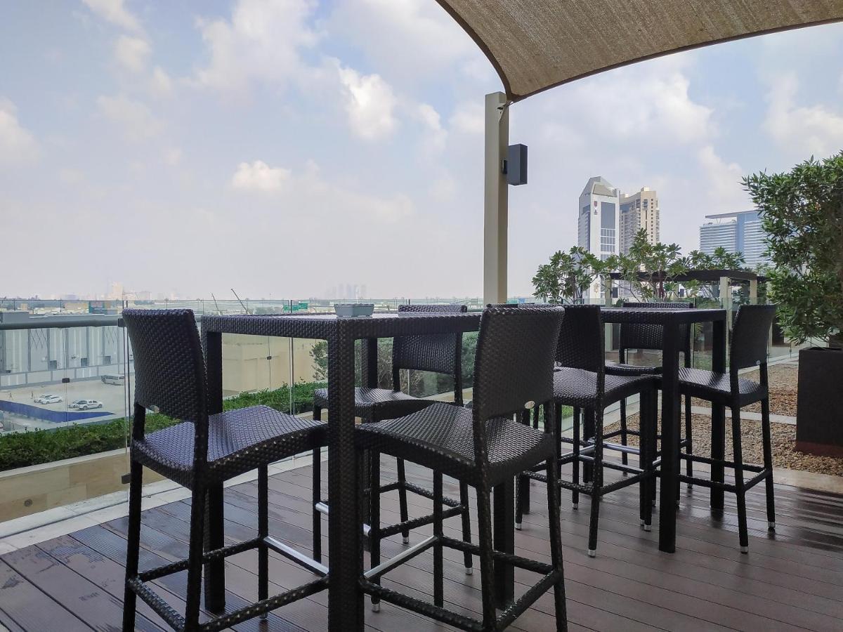 Maison Privee - Luxury Urban Retreat With Burj Khalifa Views *