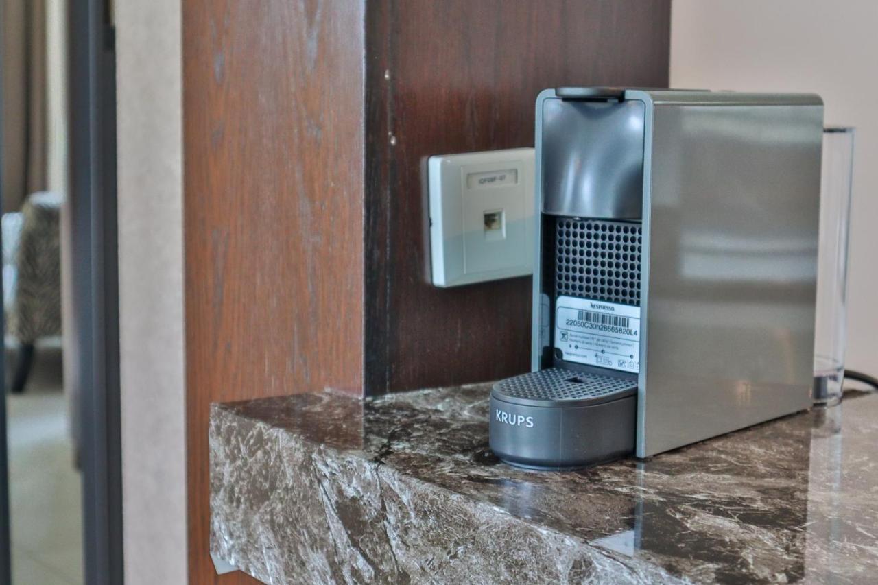 Higuests - Luxurious With Burj Khalifa Views Apartment *