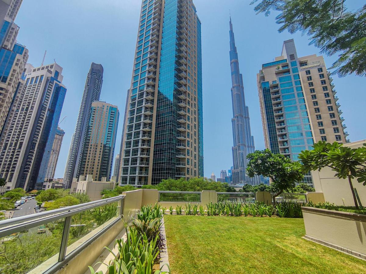 Higuests - Luxurious With Burj Khalifa Views Apartment Dubai