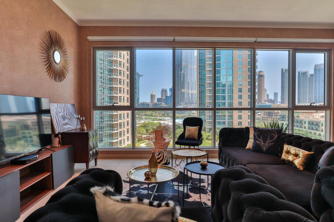 Higuests - Luxurious With Burj Khalifa Views Dubai