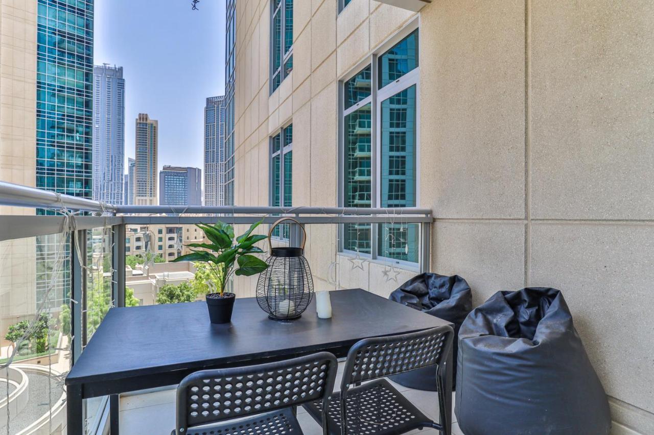 Higuests - Luxurious With Burj Khalifa Views Dubai
