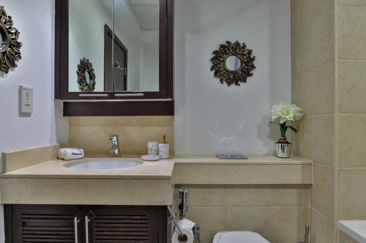 Higuests - Luxurious With Burj Khalifa Views
