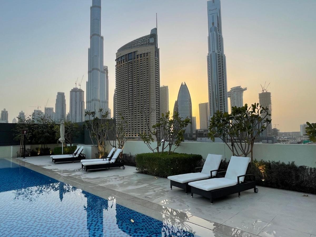 Ultimate / 2 Beds / Linked To Mall Apartment
