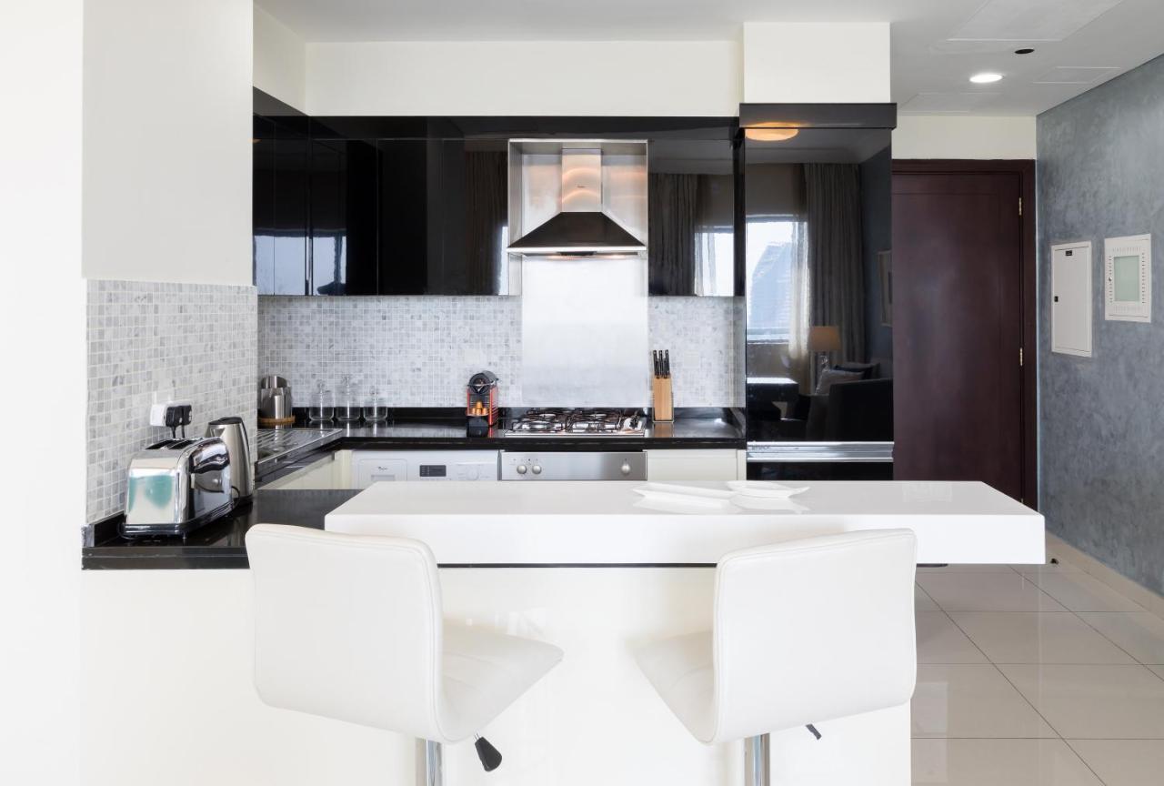 Maison Privee - Luxury Urban Retreat With Burj Khalifa Views *
