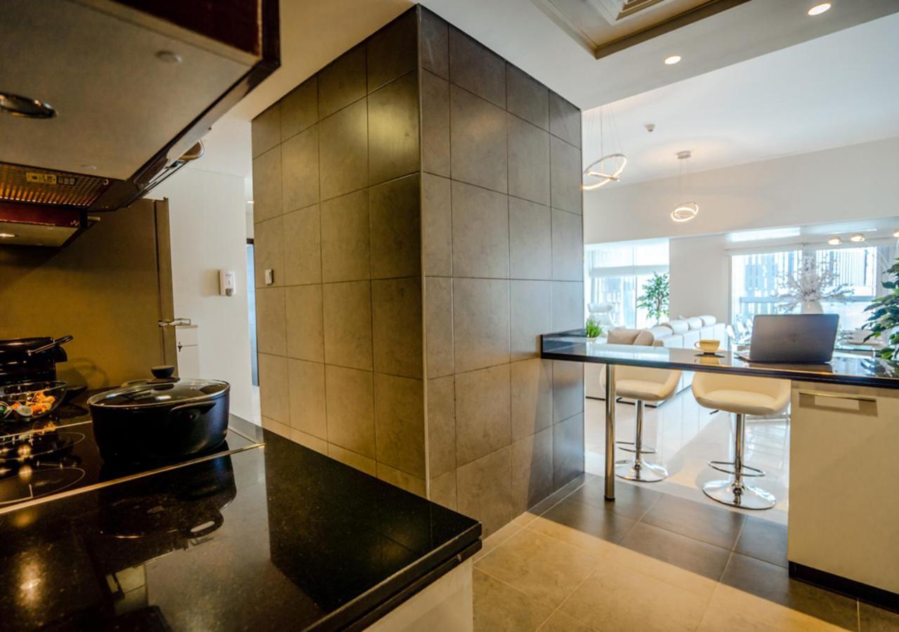 Nasma Luxury - Cayan Tower Apartment