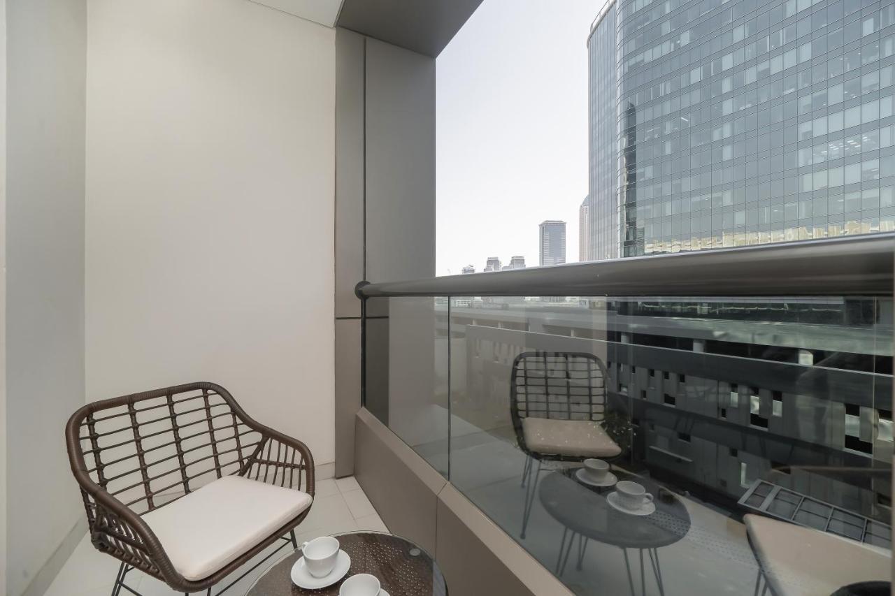Higuests - Cozy Studio With Balcony In Business Bay * Dubai