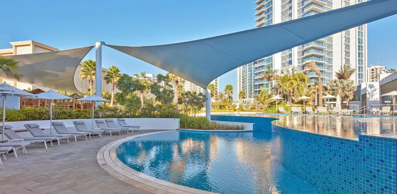 Apartment With Views, Jumeirah Towers - Mint Dubai