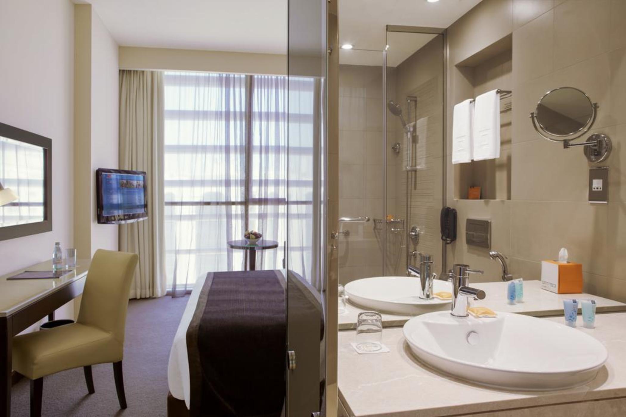 Centro Barsha - By Rotana Hotel